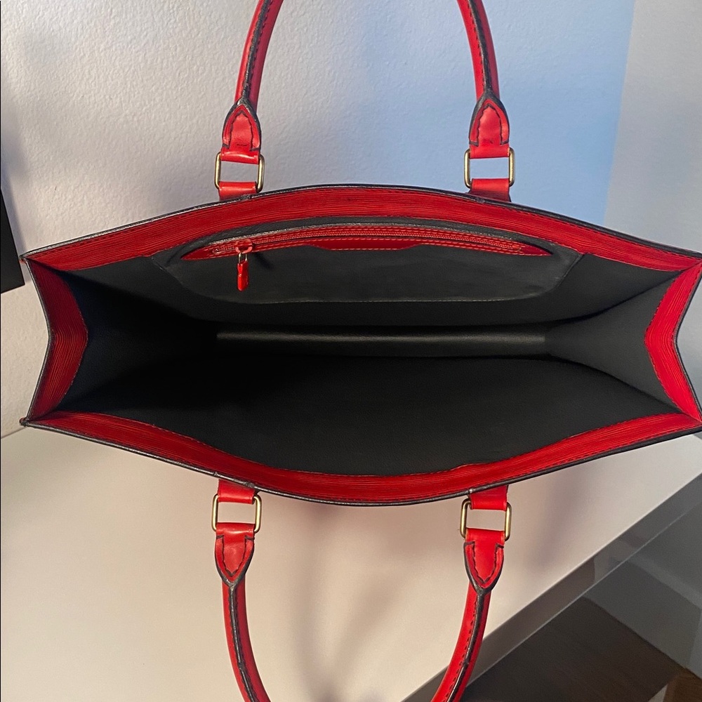 Louis Vuitton Vintage Red Epi Leather Sac Plat GM - Picture 5 of 17